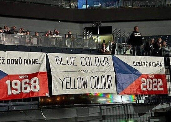 Czech Ice Hockey Fans Support Ukraine Despite Flag Ban